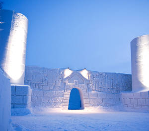LumiLinna Snow Castle