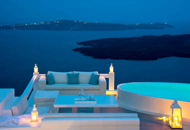 Aqua Luxury suites
