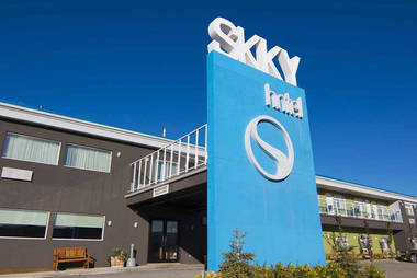 SKKY Hotel