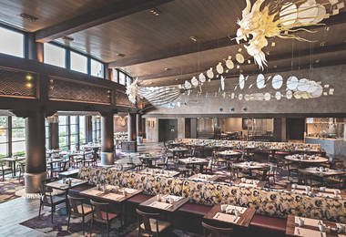 Disney Explorers Lodge