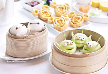 Hong Kong Disneyland Hotel
