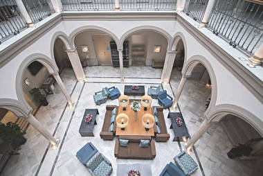 Petit Palace Marques Santa Ana