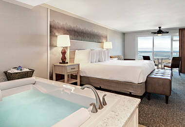 Hallmark Resort & Spa, Cannon Beach